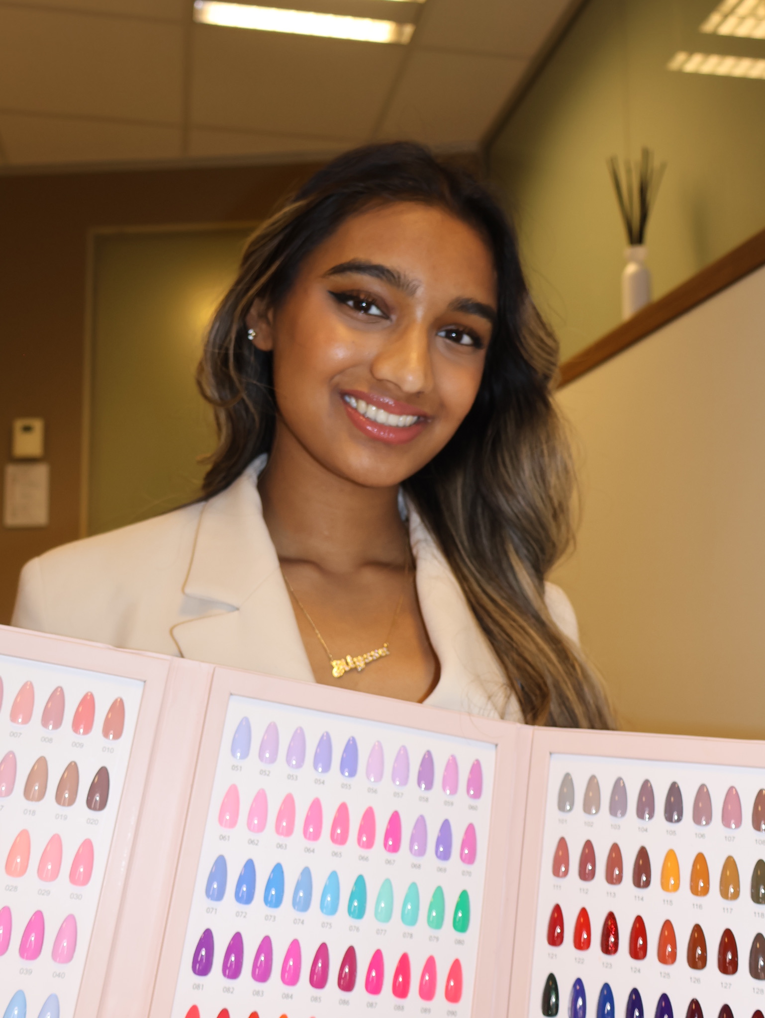 Ontdek de wereld van Nails by Alyss